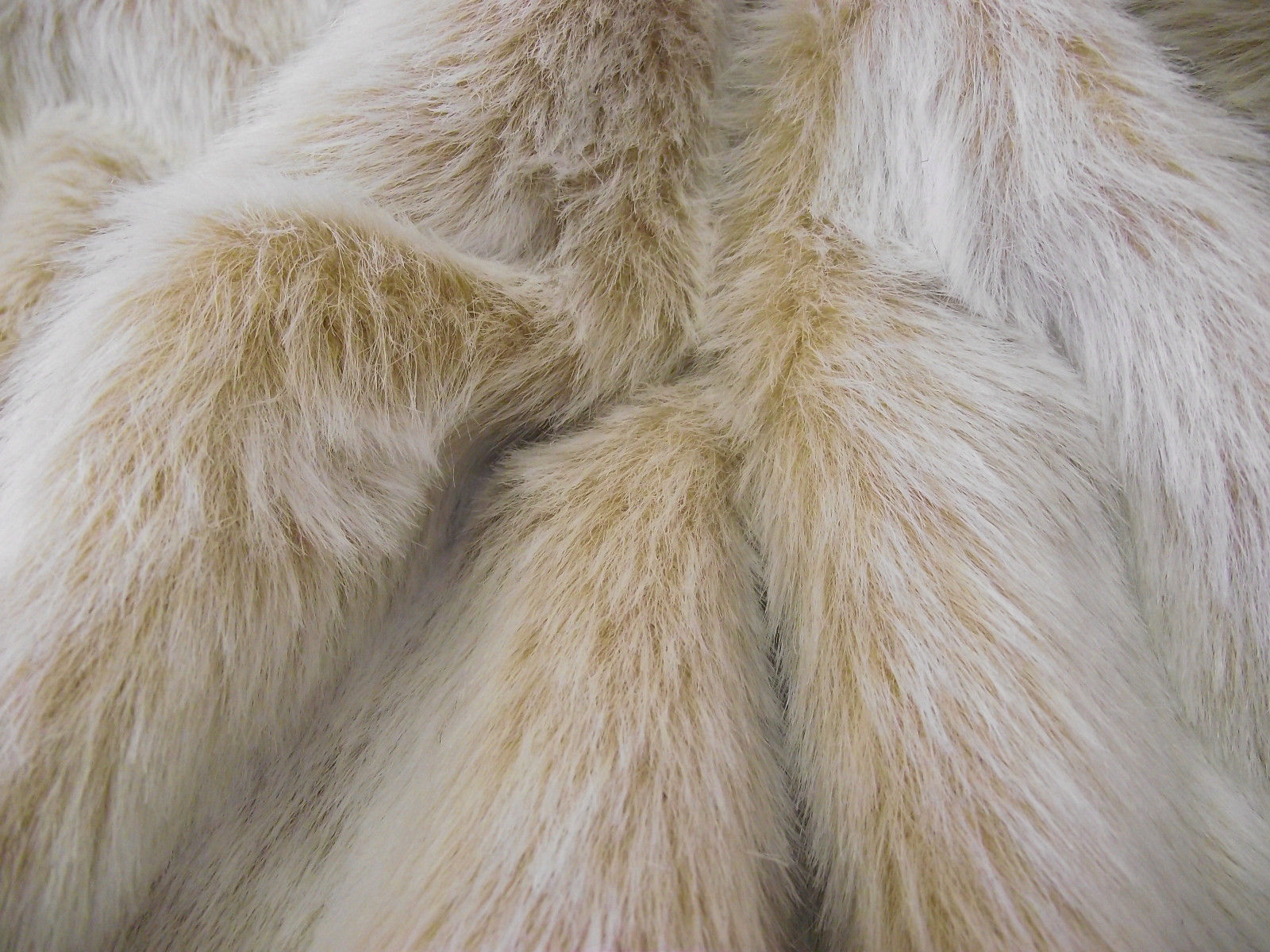 LUXURY Faux Fur Fabric Material - ANTELOPE FOX - CRS Fur Fabrics