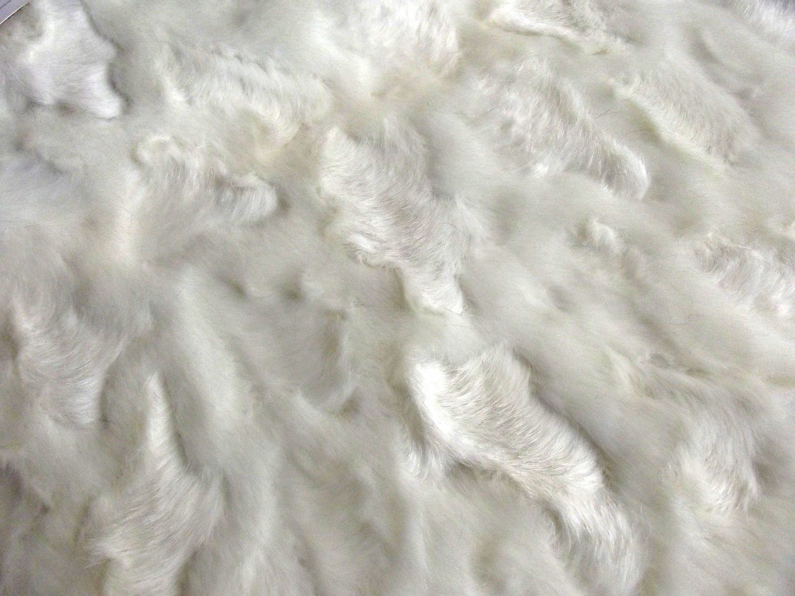 Super Luxury Faux Fur Fabric Material Ivory Cow Mix Crs Fur Fabrics