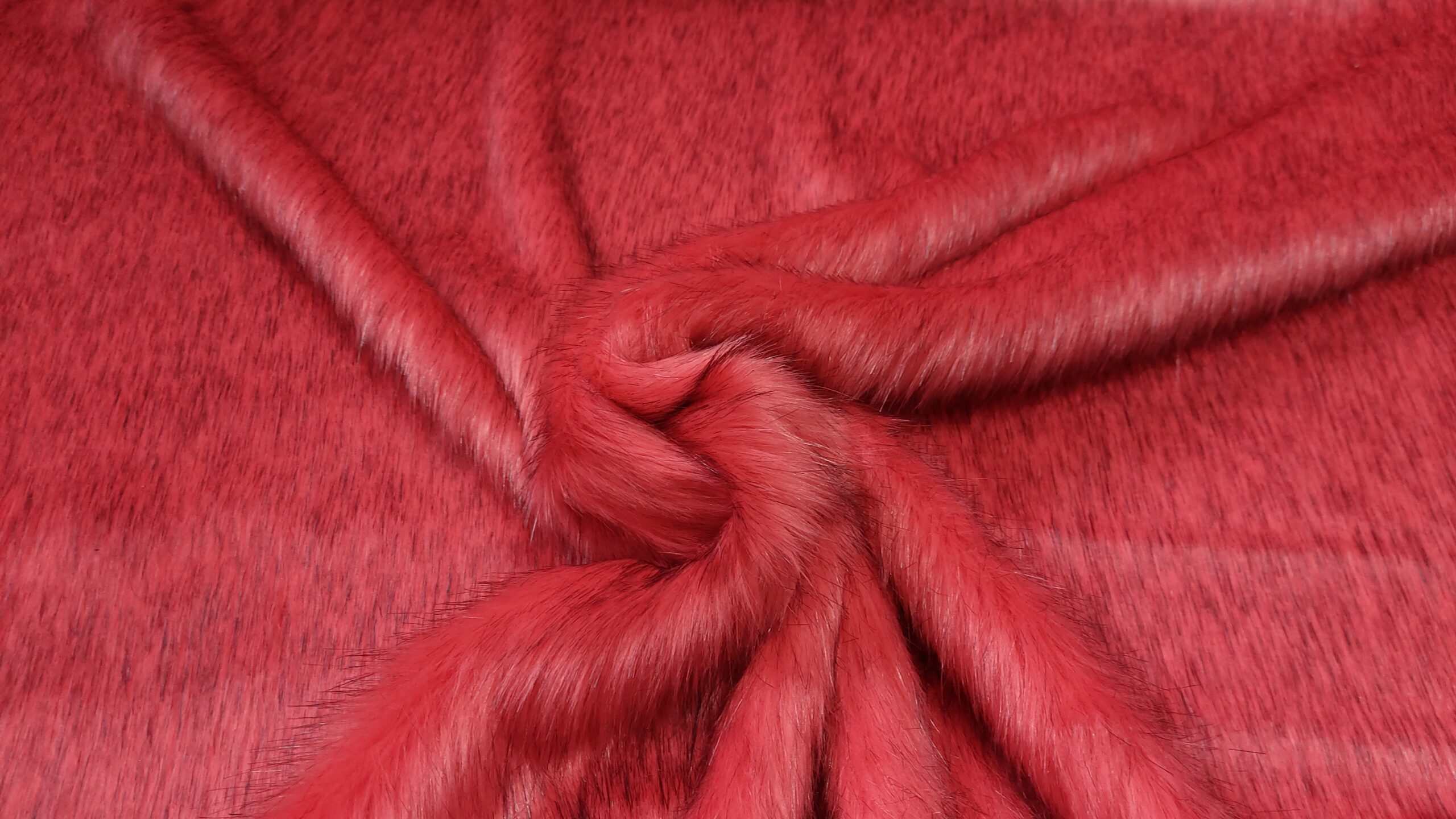 Super Luxury Faux Fur Fabric Material Long Pile Cerise Crs Fur Fabrics 6459