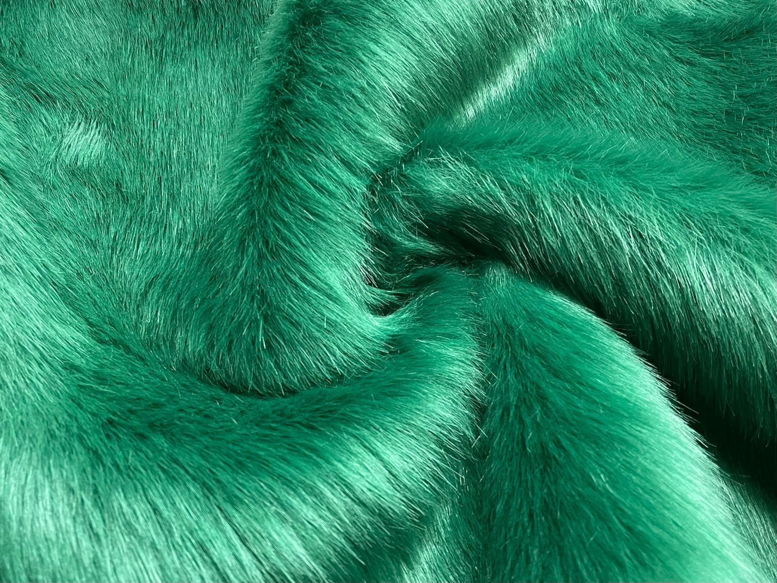 Super Luxury Faux Fur Fabric Material Plush Evergreen Crs Fur Fabrics