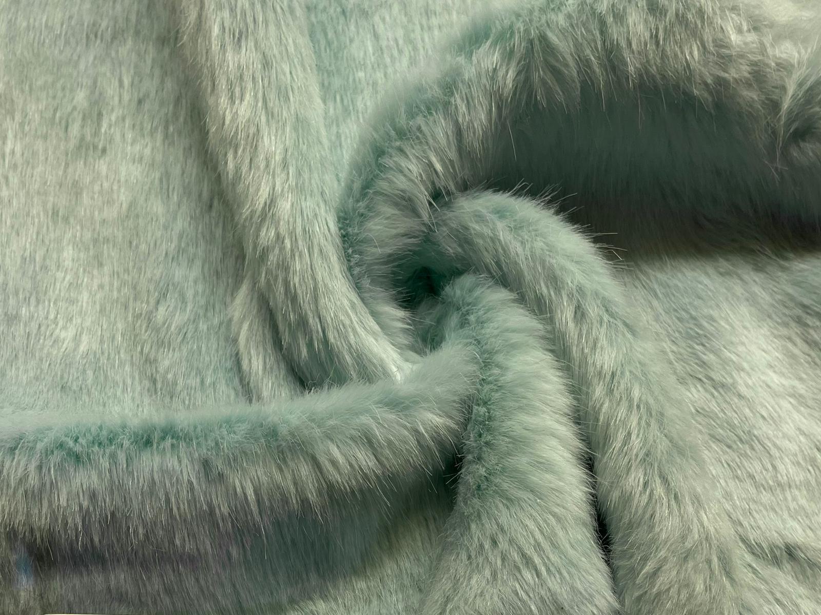 Super Luxury Faux Fur Fabric Material Plush Mint Crs Fur Fabrics 3889