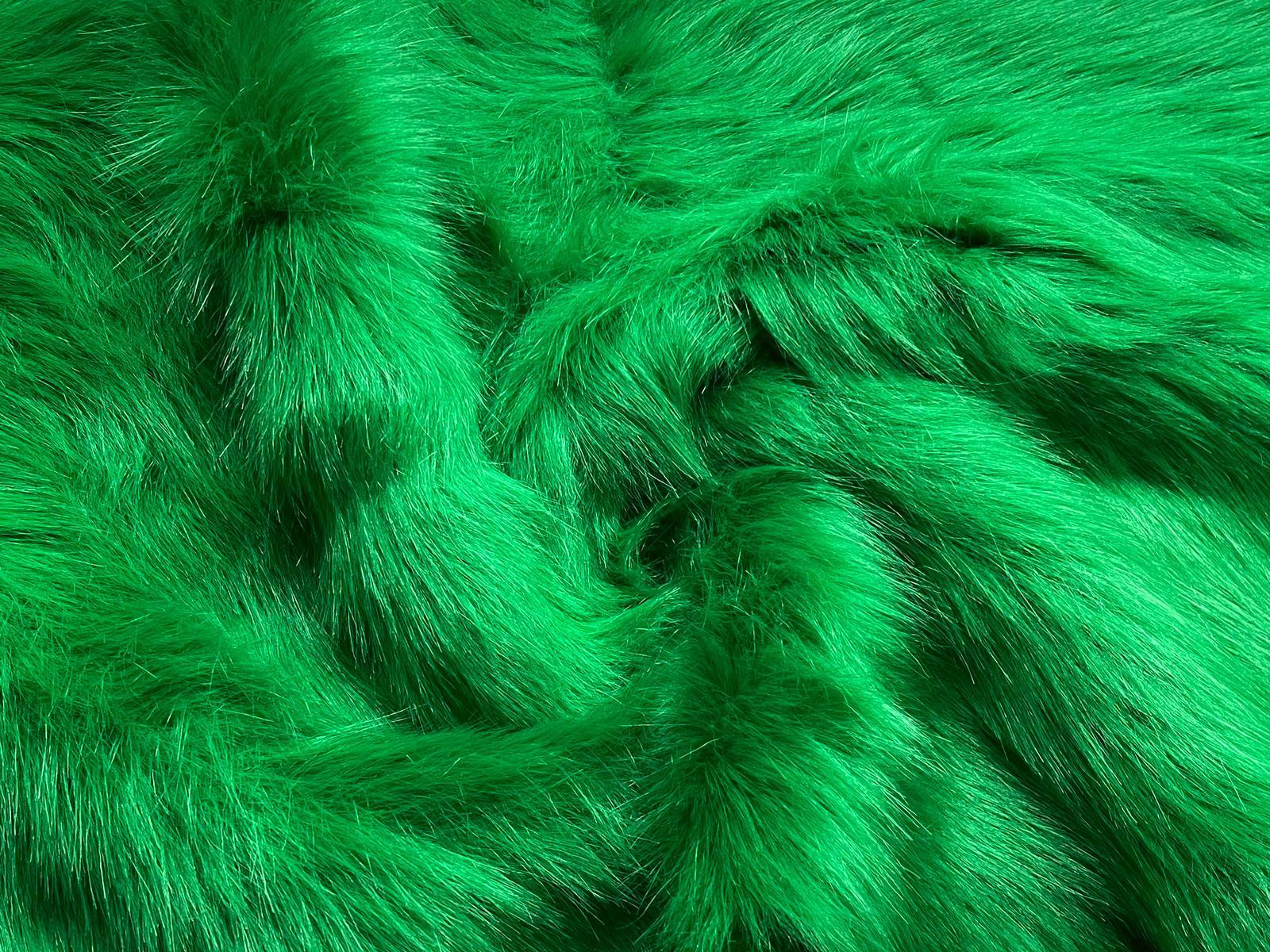 Super Luxury Faux Fur Fabric Material - PLUSH SUPER SOFT CREAM